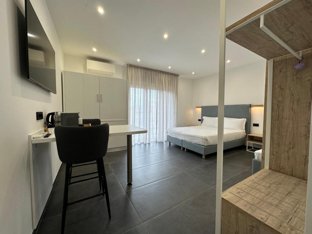 Ng Guest House Il Gallura Ольбія Екстер'єр фото