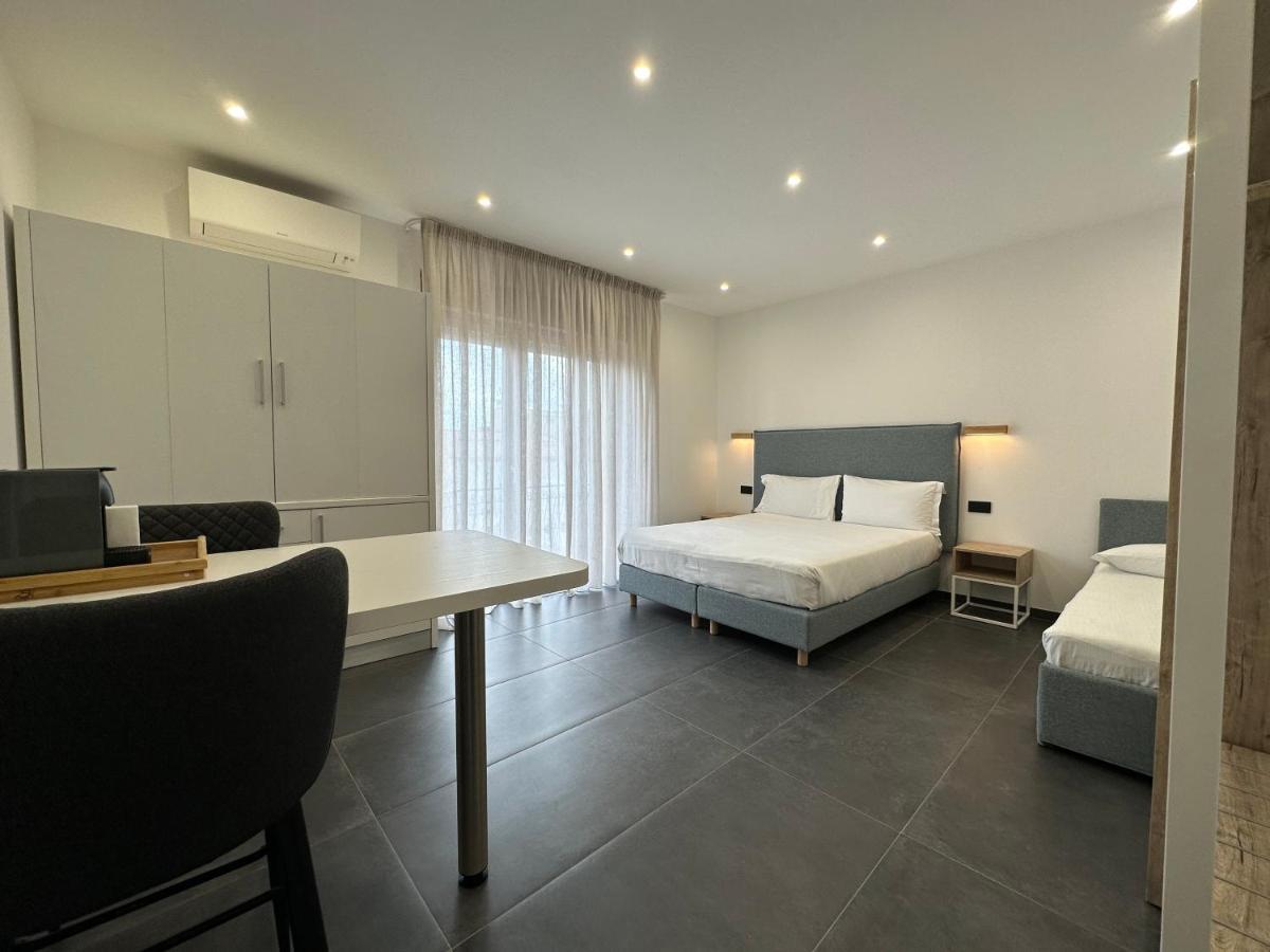 Ng Guest House Il Gallura Ольбія Екстер'єр фото